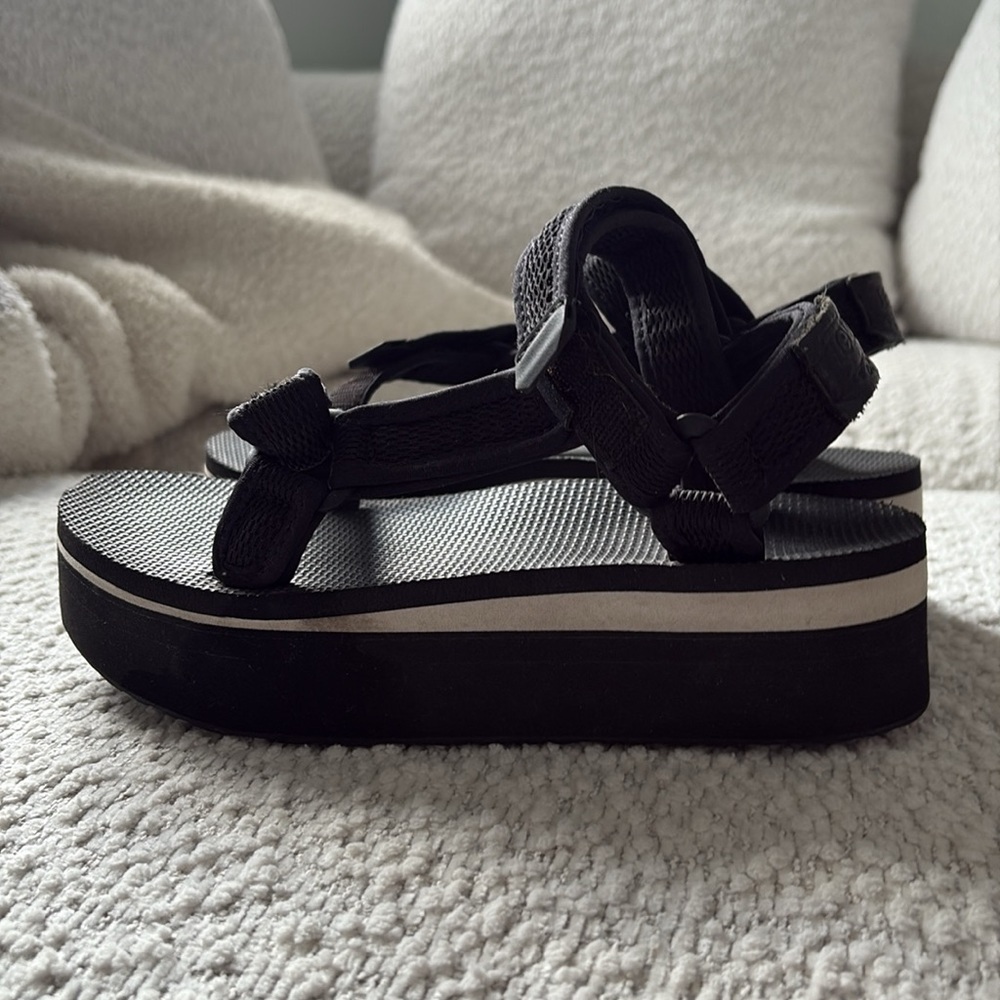 Platform Tevas - Picture 3 of 4
